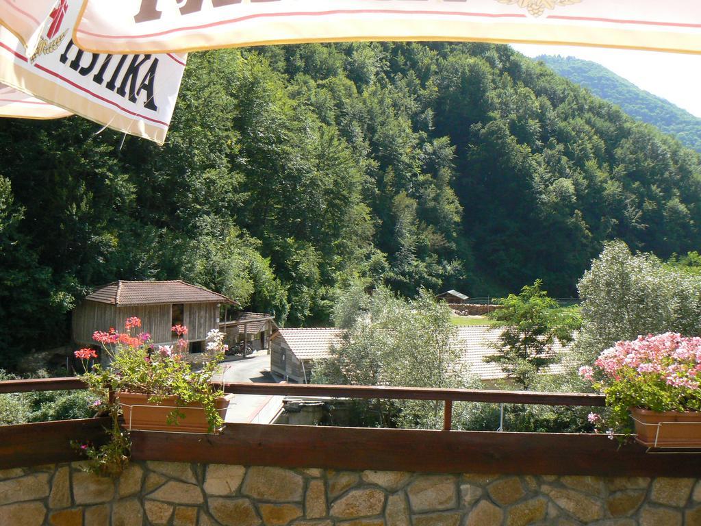 Fisherman'S Hut Family Hotel Beden المظهر الخارجي الصورة