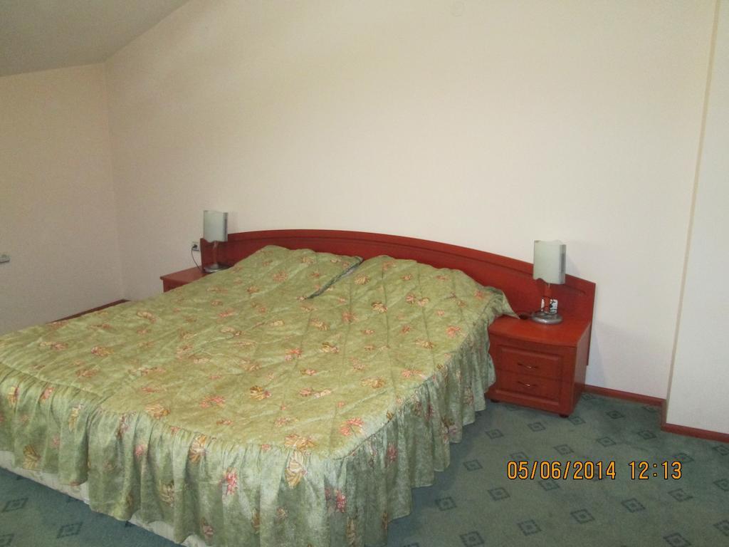 Fisherman'S Hut Family Hotel Beden الغرفة الصورة