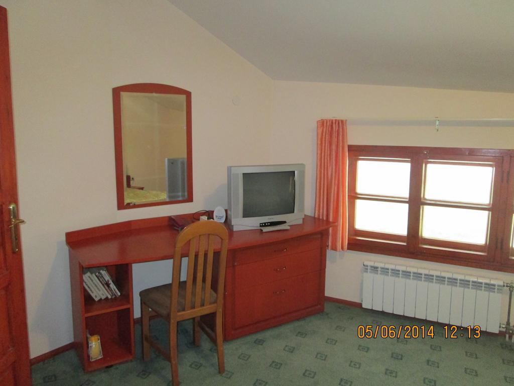 Fisherman'S Hut Family Hotel Beden المظهر الخارجي الصورة