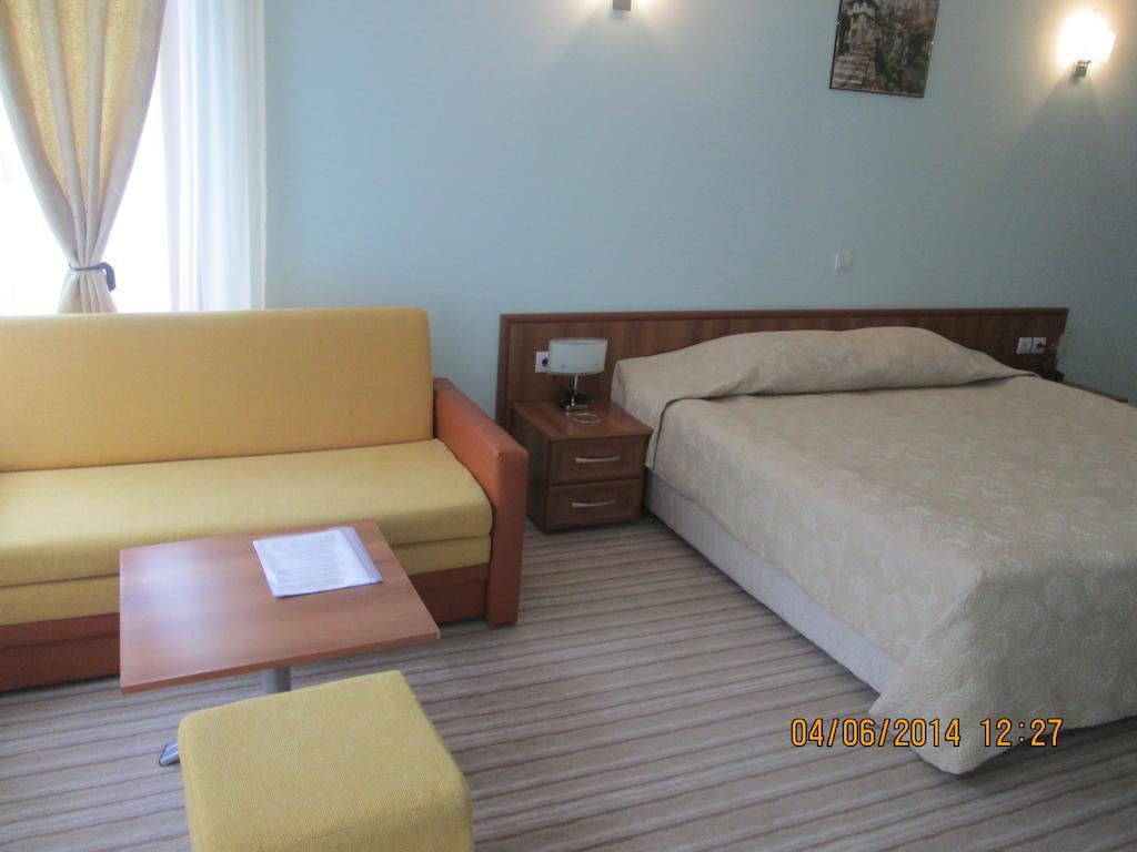 Fisherman'S Hut Family Hotel Beden المظهر الخارجي الصورة