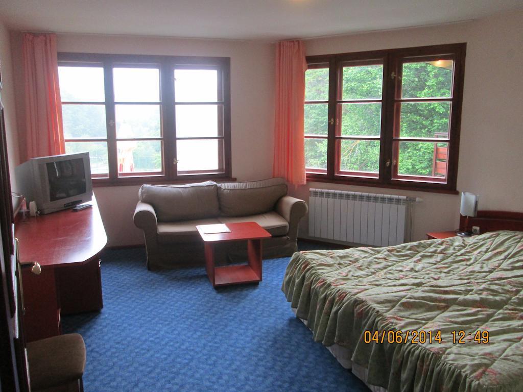 Fisherman'S Hut Family Hotel Beden المظهر الخارجي الصورة